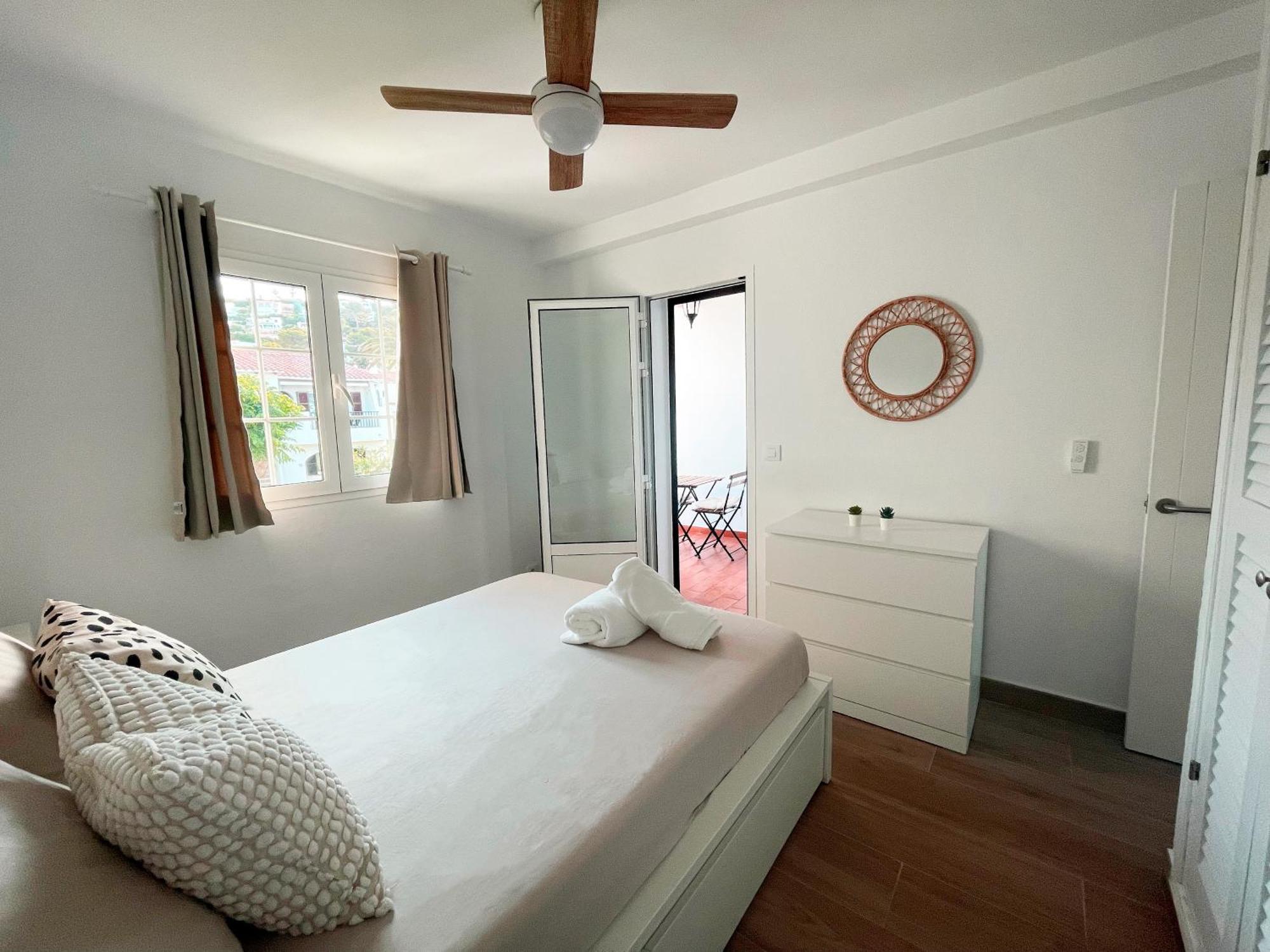 Apartamento Trini En Son Bou, Frente Al Mar, Perfecto Para Vacaciones Алайор Екстер'єр фото